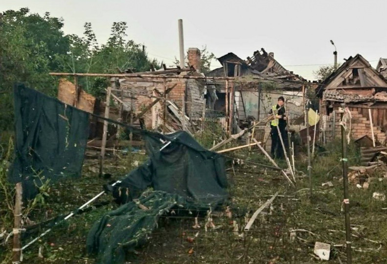 Враг нанес ракетный удар по Кривому Рогу: есть пострадавший, фото