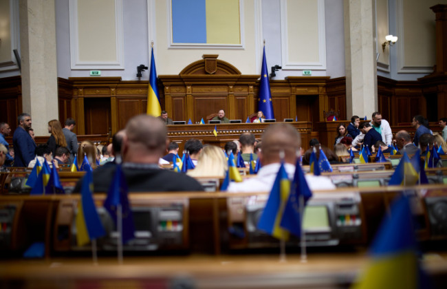 В Україні відновлюють звітування політичних партій: депутат пояснила деталі