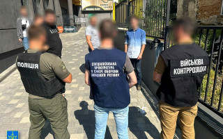 $6000 чтобы не попасть на фронт: в Тернопольской области депутату-военному сообщили о подозрении