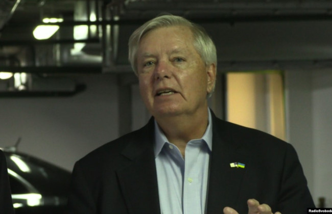 Попри війну вибори в Україні наступного року мають відбутися – сенатор США