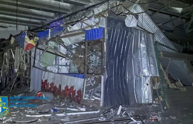 Ракетный удар по Днепру: есть попадание в транспортный объект, семеро раненых