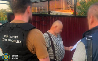 В Одессе задержали военного чиновника, который украл бюджетные 1 млн гривен на строительстве спорткомплекса для ВСУ