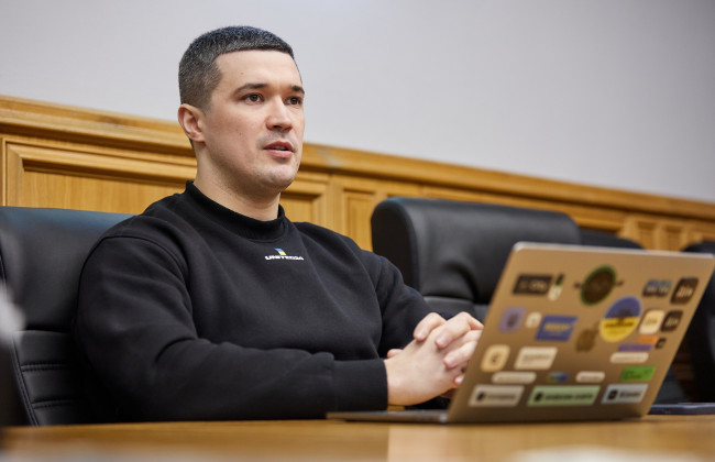 Педагогам планируют изменить правила формирования зарплаты: Михаил Федоров сообщил детали