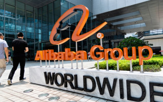 Alibaba випустила ШІ-модель, яка може розуміти зображення та створювати підписи