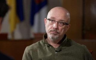 Резніков: Якщо виявиться, що Міноборони поставило 180 тисяч літніх курток замість зимових, йду в відставку