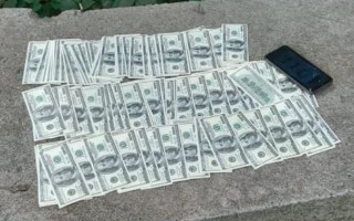 Від $12 000 до $14 000 за зняття з військового обліку: у Дніпрі затримали ділків, фото