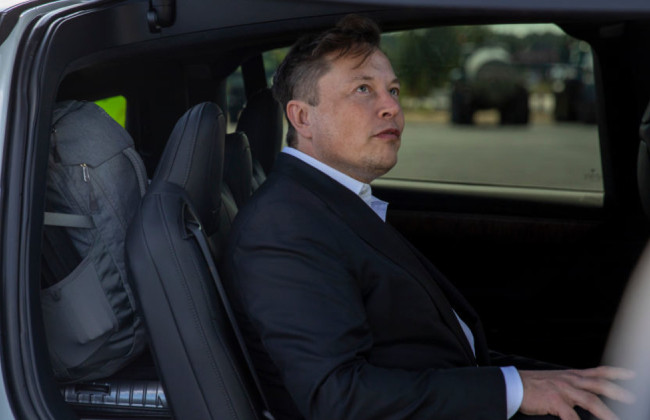 Илон Маск снял трансляцию своей поездки в Калифорнии, нарушив закон, но избежал штрафа