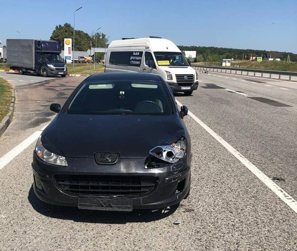 На Львівщині водій наїхав на дворічного хлопчика у візку: дитина загинула