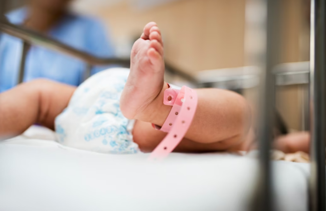 Какие имена для малышей чаще всего выбирали родители в начале 2023 года в Украине