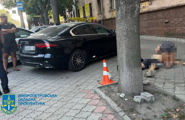 В Днепре задержали патрульного, который застрелил мужчину: видео с места происшествия