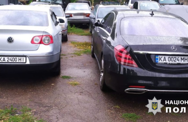 В Одесі викрили шахраїв, які імітували ДТП і вимагали у водіїв гроші