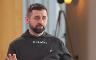 Українців, які виїхали за кордон за підробленими довідками про непридатність до служби, можуть екстрадувати, — Арахамія