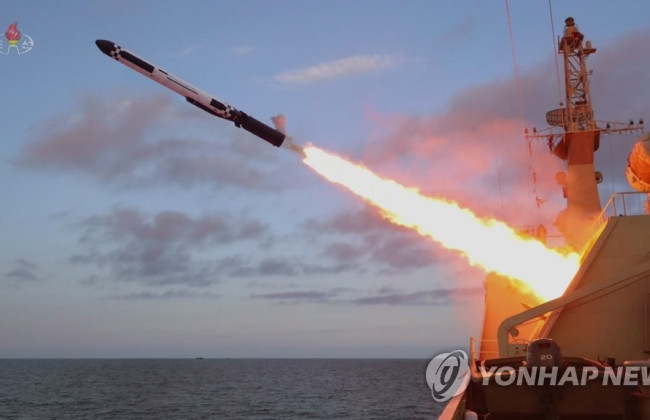 КНДР запустила несколько крылатых ракет в направлении Желтого моря