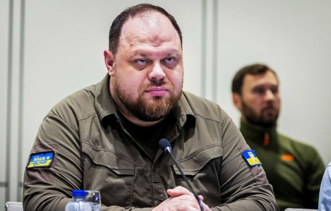 Стефанчук повідомив, коли Рада розгляне заяву Резнікова про відставку