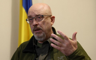 День війни з рф Україні коштує $100 млн − Резніков