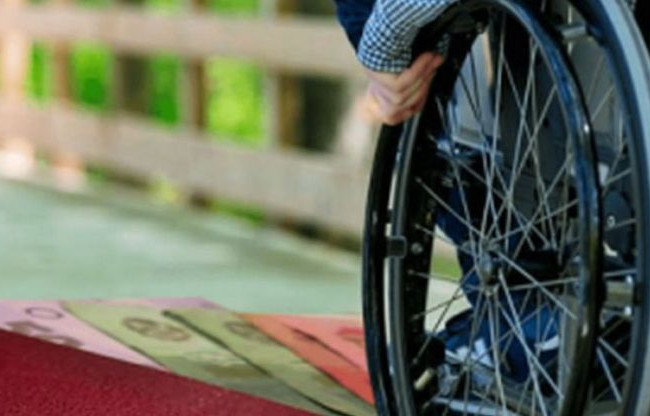 Чи зараховується до страхового стажу дружини період догляду за чоловіком з інвалідністю: відповідь ПФ