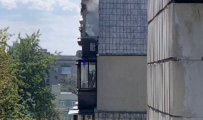 У Києві на Русанівці стався вибух, фото