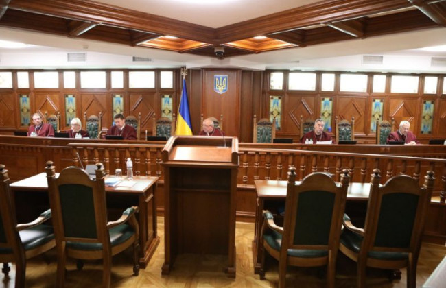 Відповідальність власника авто за порушення ПДД, зафіксовані в автоматичному режимі: КСУ розглядав справу про конституційність припису КУпАП