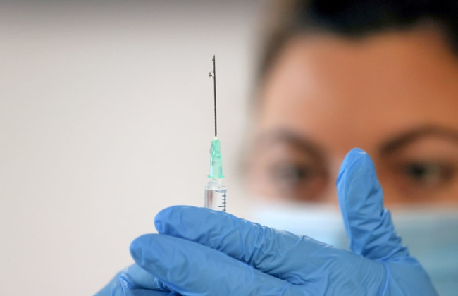 Штраф або в’язниця: у Пакистані посилили відповідальність для батьків за відмову вакцинувати дітей