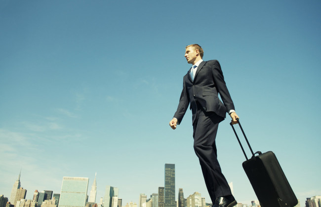 Кошти від міжнародних партнерів на покриття витрат службового відрядження не підлягатимуть декларуванню