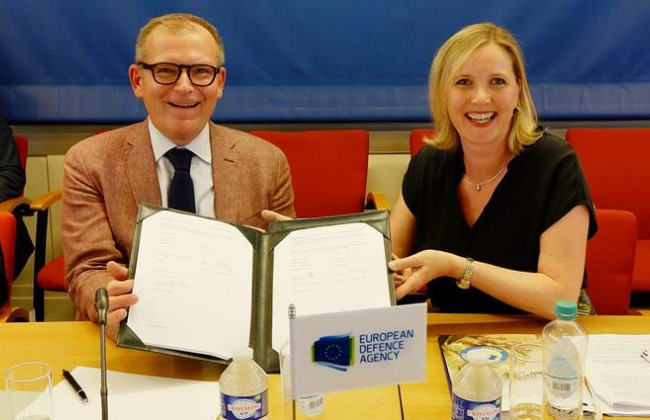 В ЕС подписали первые восемь контрактов о закупках артиллерийских снарядов для Украины