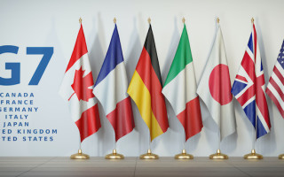 Країни G7 відклали перегляд цінової стелі для російської нафти, — ЗМІ