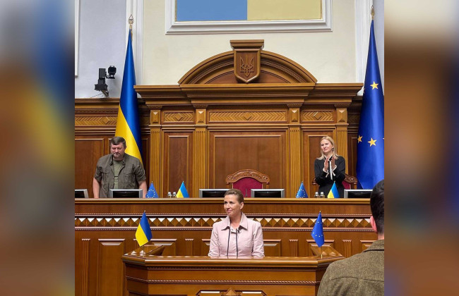 Прем’єрка Данії Метте Фредеріксен виступила в Парламенті України та відвідала Бучу