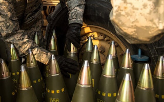 США готовят для Украины новую партию кассетных боеприпасов, — СМИ