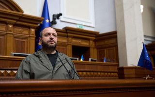 Новый министр обороны Умеров приравнял коррупционеров к террористам, с которыми не ведут переговоры
