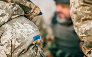 Демобілізовані військовослужбовці, які повернуться до попереднього місця роботи, отримають 60 днів відпочинку