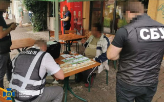 От 3500 до 6000 евро за «билет» в Европу: ликвидировали канал выезда уклонистов