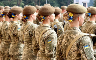 В ВСУ объяснили, нужно ли женщинам-медикам самостоятельно идти в ТЦК и СП