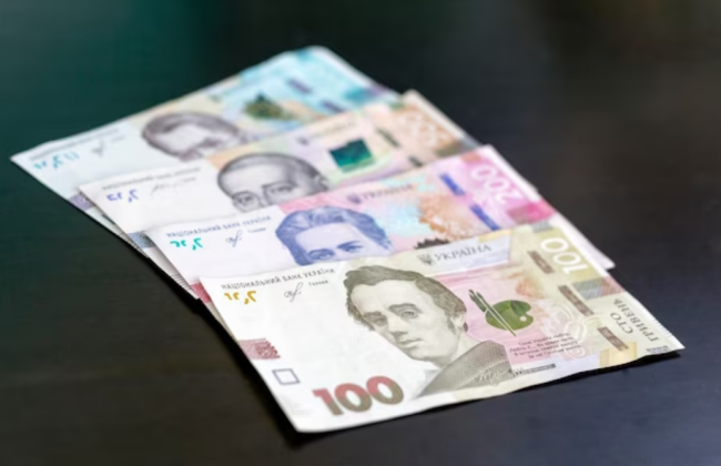 НБУ оцінив темпи росту зарплат в Україні та ринок праці