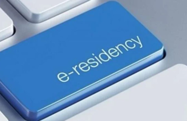 Е-резидентство: иностранцы смогут открывать бизнес и платить налоги в Украине онлайн
