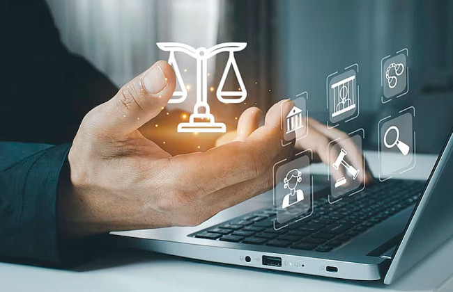 Українці на ТОТ та за кордоном можуть безоплатно звернутися до юриста онлайн