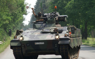 Германия поставит Украине еще десятки БМП Marder