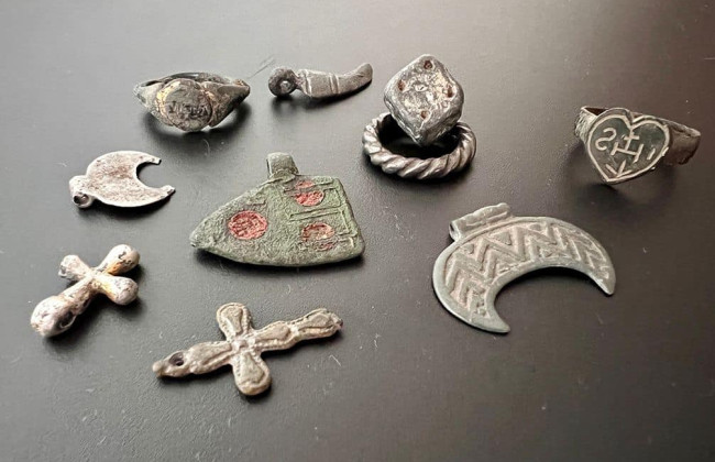 Митники завадили незаконному вивозу до Нідерландів культурних цінностей доби Київської Русі