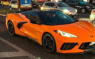 В Киеве заметили новый Chevrolet Corvette C8, фото