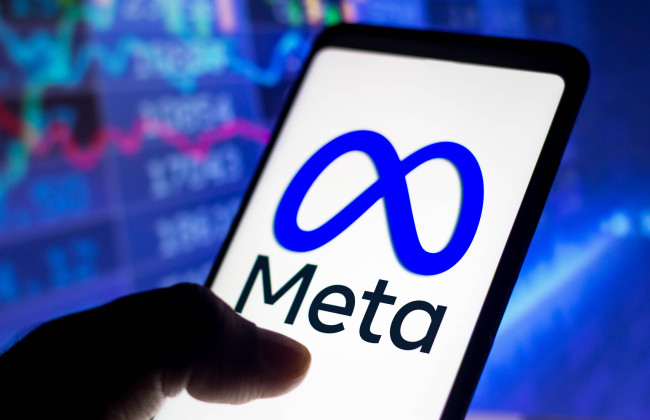 Meta розробляє конкурента для ChatGPT
