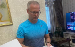 В Киеве директор роддома потратил на зарплаты для фиктивных работников 4,5 млн грн