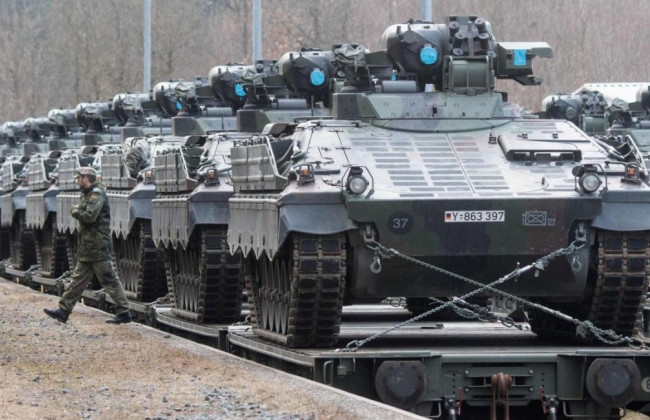 Marder, дрони, боєприпаси, вантажівки та швидкі: Німеччина передала черговий пакет допомоги Україні