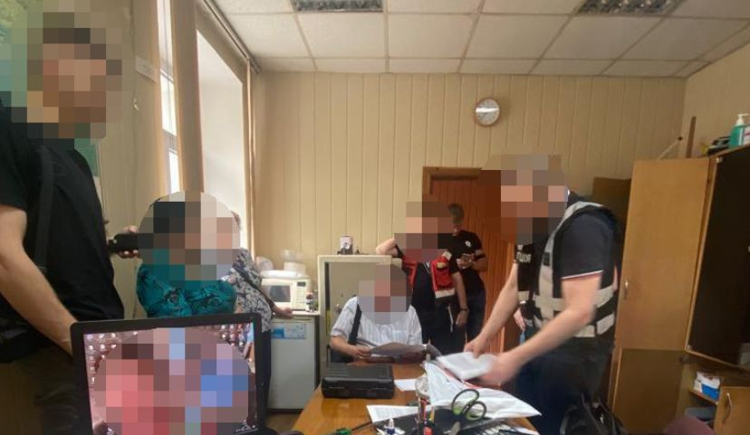 В Киеве разворовали миллионы на каретах «скорых»: руководство «Киевмедспецтранса» отстранено от должностей