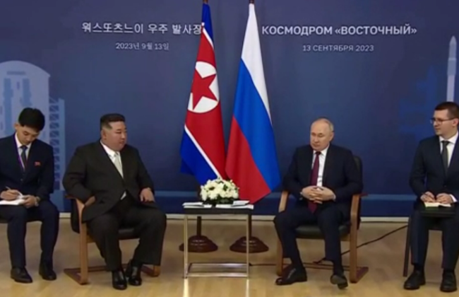 путін зустрівся з Кім Чен Ином на космодромі в рф