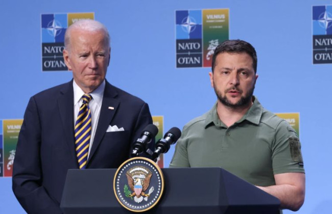 Зеленский встретится с Байденом в США — СМИ