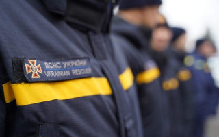 Украинский спасатель за 12 часов пробежит 100 км в боевом снаряжении пожарного