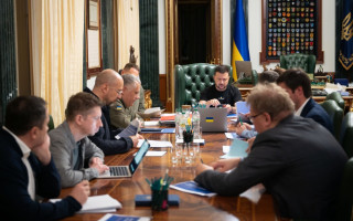 Защита интересов Украины и принципов свободной торговли с ЕС: Зеленский с членами правительства и ОП обсудил дальнейшую тактику