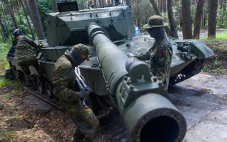 Украина отказалась принимать от Германии танки Leopard: назвали причину