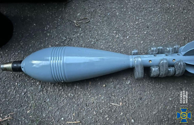 СБУ виявила два прихованих арсенали зброї та боєприпасів росармії у Херсоні та на Дніпропетровщині