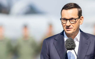 Польща більше не передає зброю Україні – Моравецький