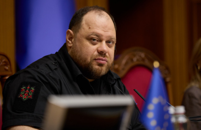 Голова ВР Руслан Стефанчук сумнівається, що наразі Рада зможе заборонити УПЦ МП